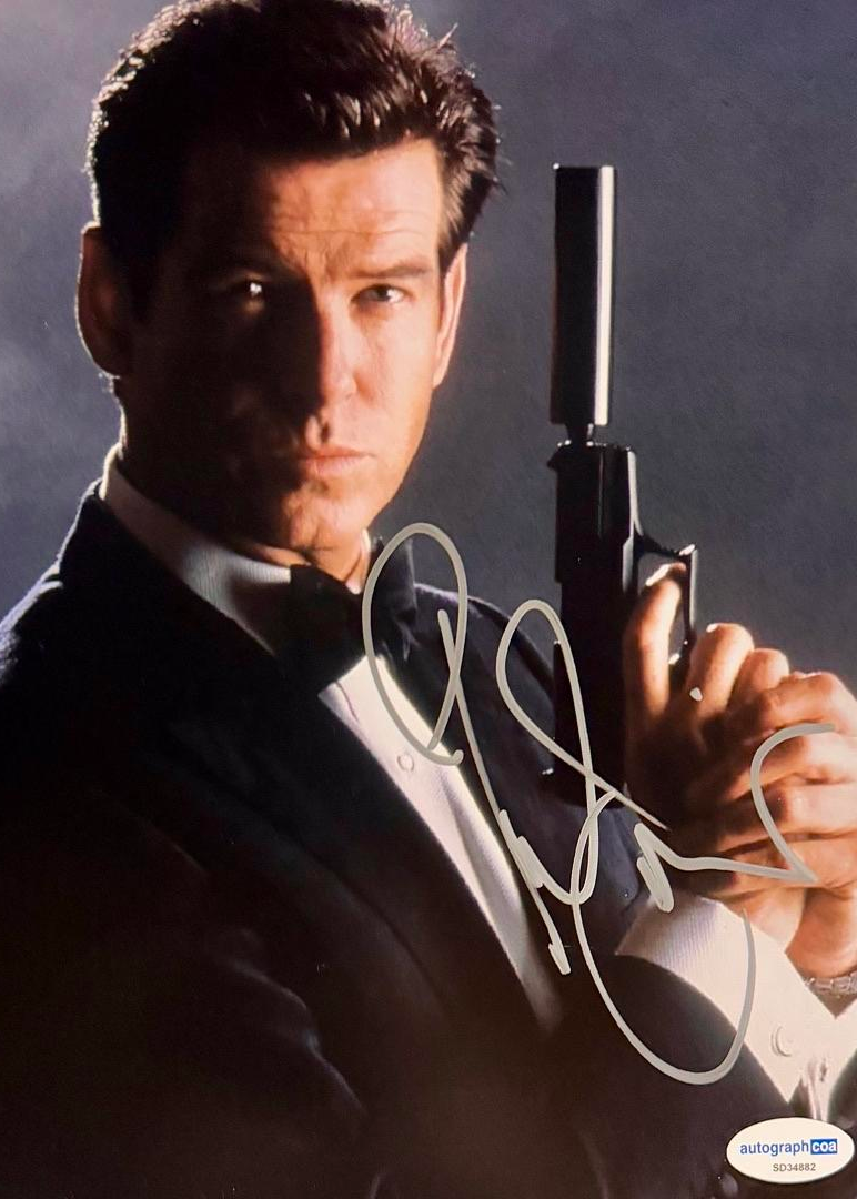 Pierce Brosnan Signed 8x10 Photo (James Bond) - ACOA